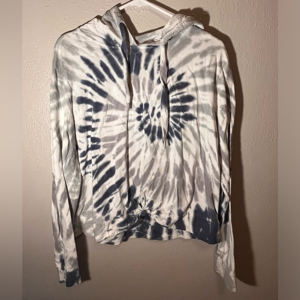 Light hoodie
